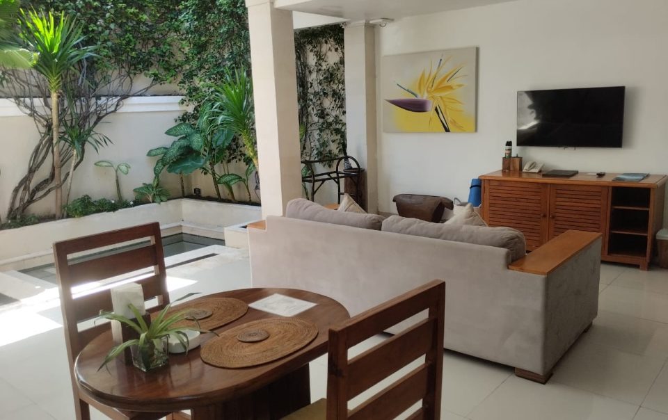 Spacious living room at Kokomo Gili Trawangan villa
