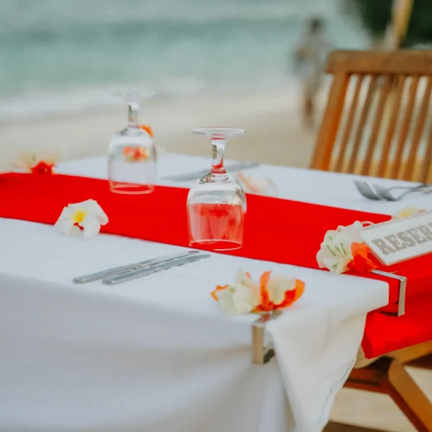 Kokomo gili trawangan table for sunset dinning