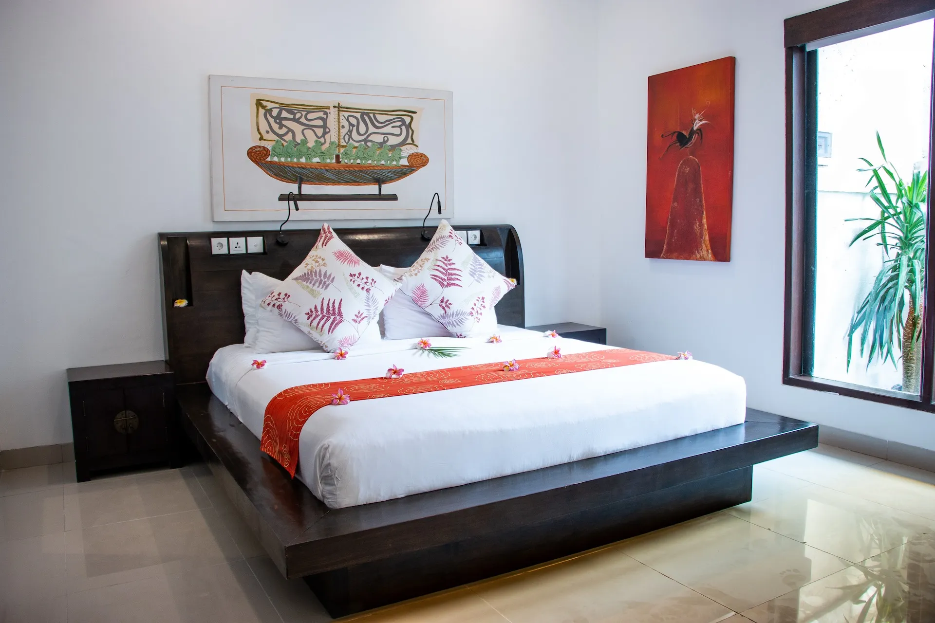 <a href="https://kokomogilit.com/accommodation/1-bedroom-pool-villa/" class="details-link">1 Bedroom Pool Villa Deluxe</a>