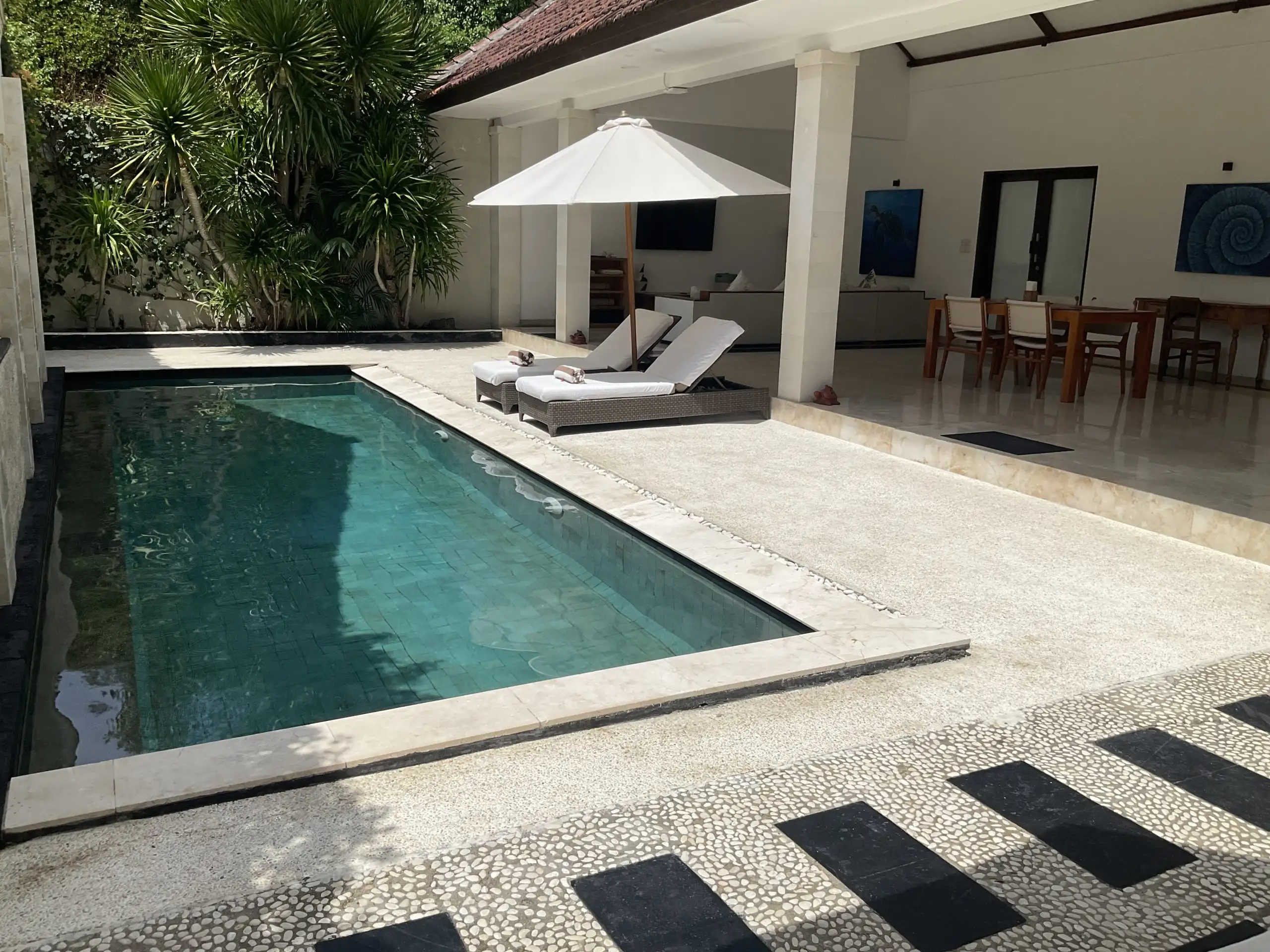 <a href="https://kokomogilit.com/accommodation/2-bedroom-pool-villa-deluxe/" class="details-link">2 Bedroom Pool Villa Deluxe</a>